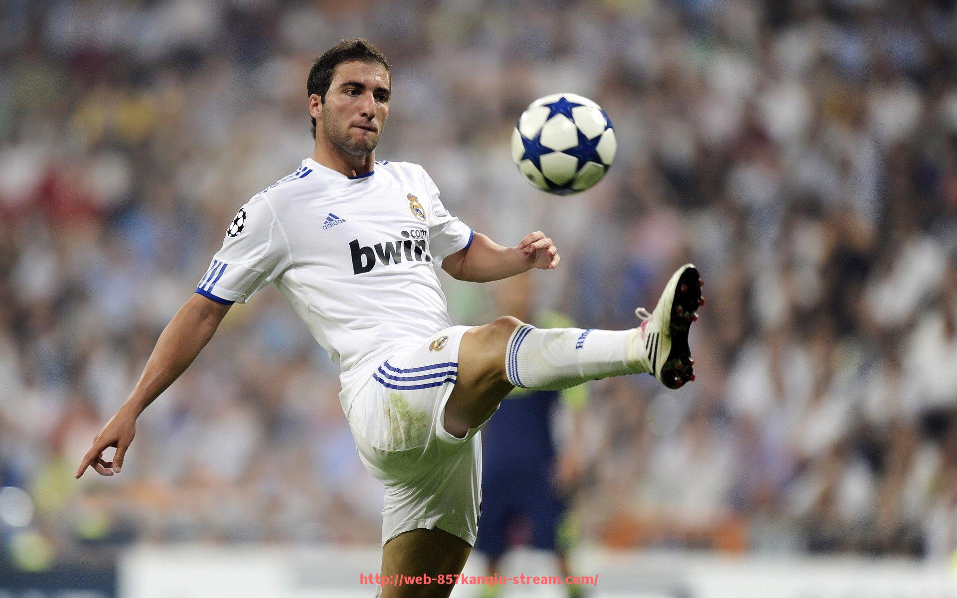 857直播看球平台-任意球战术变种效果对比：世俱杯固定战术执行与创新效率